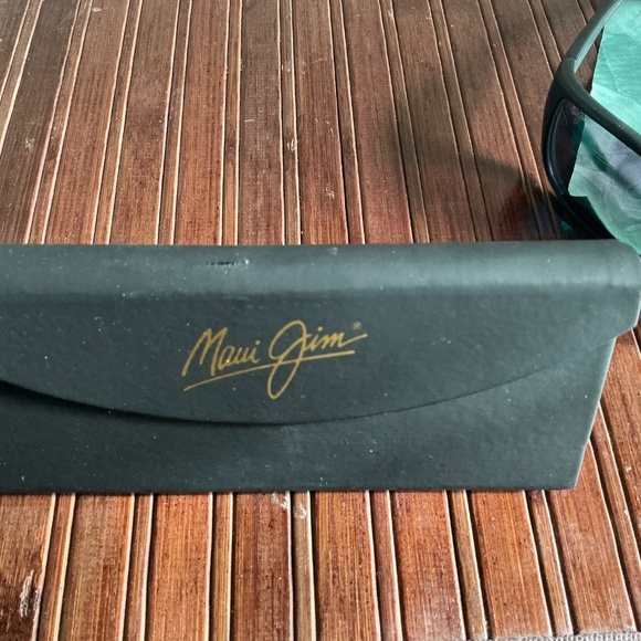 Maui Jim Local Kine Polarized Sunglasses - Picture 6 of 8